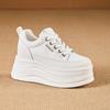 Zapatos Blancos de 8 cm para Mujer Primavera 2025 Nuevas Zapatillas Blancas de Suela Gruesa Zapatos Pequeños para Mujer de 10 cm con Altura Aumentada
