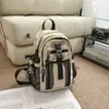 Mochila Pequeña Impermeable Nueva para Viajes Cortos al Aire Libre, Mochila Casual y Versátil, Bolsa Portátil para Deportes y Montañismo para Hombres y Mujeres