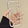 Adequado para Capa de Celular Apple 15Pro, Fofo e Anti-Queda, 14Plus Capa de Urso Pão Relaxado Feminina Totalmente Coberta iPhone 16 Alta Qualidade