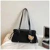 Bolso de Hombro Versátil de Gran Capacidad 2026 Otoño/Invierno Nuevo Cuero Suave Mate Bolso de Tacto de Alta Gama Bolso Tote Retro para el Trabajo