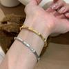 [Ascensión Secreta] Nuevo Brazalete de Bambú Retro Chino Oro Cepillado para Mujer Nicho Lujo Ligero Brazalete de Alta Gama