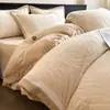 Juego de Cama de Felpa de Leche de Alta Calidad Juego de Cuatro Piezas Terciopelo Tallado Espesado Felpa de Doble Cara Sábana de Cama de Terciopelo Totalmente Mate Invierno Juego de Tres Piezas