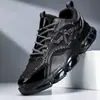 Zapatos de Hombre 2026 Primavera/Verano Transpirables Versátiles Casuales Zapatos de Papá Hombres Suela Gruesa Aumentadores de Altura Zapatillas Guerrero Negro Transfronterizo
