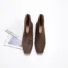 2024 Novas Botas Curtas com Salto Anabela Slim de 3cm Femininas Outono e Inverno Botas Simples Bico Quadrado Boca em V Simples Fosco Negócio Bico Quadrado e Tornozelo