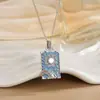 Colgante de Moda Europea y Americana Personalizado Nicho Acero Inoxidable Chapado en Oro de 18K Vintage Original Nuevo Colgante de Carta del Tarot