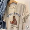 Camiseta Estampada Cinza com Ombro Normal para Mulheres, Novo Estilo Verão 2026, Caimento Solto, Blusa Única Fofa de Coelho com Manga Curta