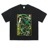 Camiseta preta de manga curta, peso pesado, lavada e com aspecto desgastado, com estampa de personagem de anime vintage, top de anime moderno com ombros caídos