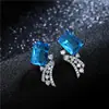 Pendientes de Zirconia Roja de Lujo Ligero y Alta Gama para Mujer, Aguja de Plata S925 Incrustada con Diamantes, Pendientes Geométricos con Diseño de Nicho