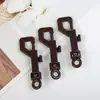 Suministrado Directamente del Fabricante, Llavero de Plástico con Hebilla en Forma de P Giratorio 360°, Clip de Resorte Colorido, Mosquetón en Forma de P, Los Colores Se Pueden Personalizar.