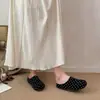 Pantuflas de lunares suaves estilo ins para ir al trabajo, nuevas 2026, versátiles, de punta redonda, antideslizantes, estilo Birkenstock, para mujer