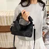 Bolsa Feminina Versátil de Alta Qualidade Bags2026 Nova Tendência de Moda Popular para Verão Bolsa de Ombro Único Transversal