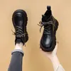 Botas Martin de suela gruesa para mujer 2026 nuevos zapatos de otoño e invierno estilo británico botas de una sola pieza que aumentan la altura con forro polar para abrigar botines pequeños para mujer