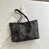 Bolso Retro Estampado de Leopardo para Mujer 2026 Otoño Nuevo Versátil Moda Hombro Único Tendencia Gran Capacidad Casual Bolso de Hombro