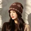 Novo Chapéu de Tricô com Barra Rebatida Jacquard Fair Isle Versátil para Outono Early para Mulheres Quente Versátil Afina o Rosto Chapéu de Lã