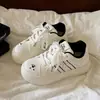 Zapatos Lindo Tú 2026 Súper Atractivos para Mujer Versátiles Zapatos de Pan Suela Gruesa Zapatos Blancos Casual de Otoño Zapatos de Tabla
