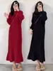 Roupa de Ano Novo para Gestantes Jingqi: Vestido Vermelho, Novo Estilo Outono/Inverno 2025, Suéter Longo Solto, Roupa de Celebração de Ano Novo