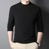 Camiseta Masculina Manga Longa Gola Alta Camiseta de Lã com Gola Média Estilo Coreano para Primavera, Outono e Inverno Camiseta Básica Interna Masculina Jovem Tendência