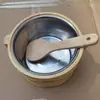 Balde de madeira para arroz isolado, redondo com tampa, uso comercial, recipiente de arroz de sushi para hotel/restaurante, balde pequeno de madeira para servir arroz e louças.