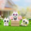 Figura de Caricatura Pequeño Siamés de Peluche Caja Sorpresa Linda Decoración de Escritorio Decoración Creativa para el Hogar Directo del Fabricante