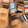 Meias femininas da moda populares para o início do outono, novas meias empilhadas de cano médio, estilo coreano, meias femininas estilosas de cintura alta, meias da moda de comprimento médio