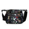 2024 Nueva bolsa tipo dumpling con múltiples cremalleras para mujer, bolsa casual de tela, hombro cruzado, para compras de mediana edad y ancianos, cambio, mochila, venta al por mayor