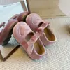 Zapatos de Princesa con Corazón para Niñas Zapatos Planos de Terciopelo para Niñas 2026 Otoño Nuevas Llegadas Planos Zapatos Bajos Pequeños de Cuero para Niños Coreanos