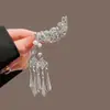 Grampo de Cabelo com Franjas para Roupas Étnicas do Povo Miao, Presilha Bico de Pato, Acessório de Sino Imitação Prata de Minoria Étnica, Presilha Lateral Pronta