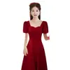 Nuevo Vestido Rojo de Verano Petite para Novias, Adecuado para Bodas y Fiestas de Regreso a Casa, Se Puede Usar Informalmente