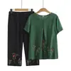 Ropa de Verano para Madres de Mediana Edad, Conjunto de Dos Piezas Suelto Bordado, Camiseta de Manga Corta y Pantalones Cortos, Ropa para Mujeres de Mediana Edad