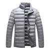 Chaqueta de plumón para hombre, otoño e invierno, nueva moda juvenil, deportiva, con cuello, cálida, sencilla, sin costuras, ligera.