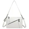 Bolsas Femininas Transfronteiriças 2025 Novas Bolsas Femininas Casuais Pequenas Bolsas Quadradas para o Dia a Dia Bolsas Portáteis de Ombro Transversais Femininas Atacado