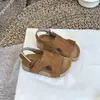 Sandalias de Verano 2026 para Niñas con Estampado de Leopardo, Punta Cerrada, Suela Suave, Transpirables, Zapatos de Playa para Niños, Versátiles y de Moda, Zapatos de Princesa