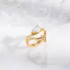 Anillo de Zirconia Nuevo Forma de Gota para Mujer Anillo con Colgante Triángulo Geométrico Lujo Ligero Estilo Frío Anillo para Dedo Índice de Celebridad de Internet Yi