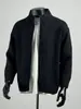 Cárdigan retro de color liso estilo japonés con cuello alto, un suéter para hombre simple y moderno para otoño e invierno, una capa base casual y holgada que combina con todo