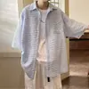 Estoque de fábrica: Camisa listrada de manga curta estilo japonês para homens, casual versátil de lapela para o verão, camisa fina da moda