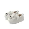 Pantuflas de algodón de osito tonto y lindo para mujer 2026 nuevo otoño e invierno interior hogar cálido antideslizantes suela gruesa talón cerrado algodón para damas