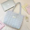 65253m Bolsa Tote Acolchoada com Corações de Bolinhas Brancas Estilo Coreano para Meninas Ir para a Aula e para o Trabalho, Bolsa de Ombro de Grande Capacidade
