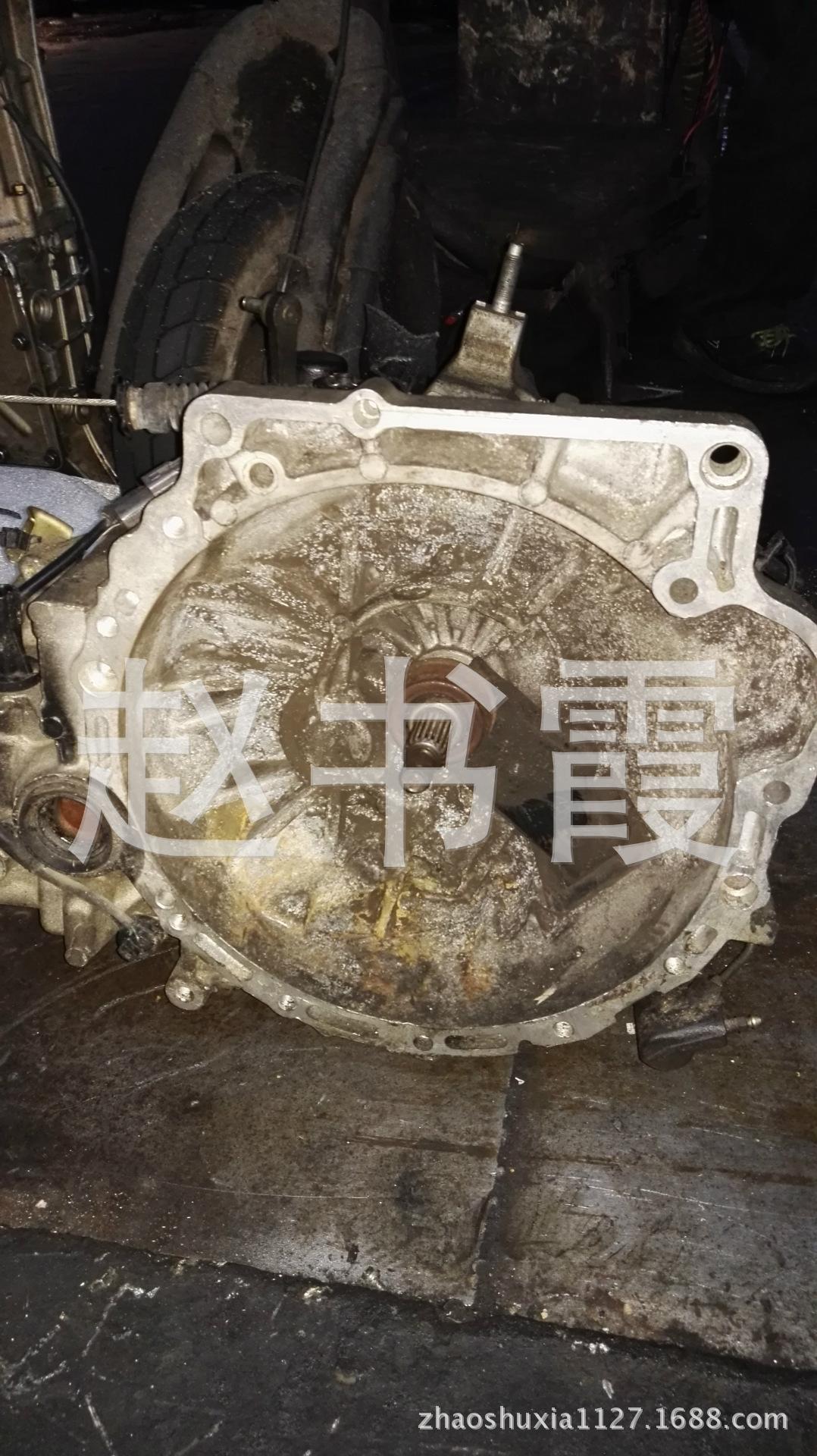 08年长安马自达M3 1.6手动变速箱1