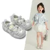 Zapatillas Deportivas para Niños 2026 Verano Nuevo Estilo Moda para Niñas Versátiles Casuales para Niños Mayores con Parte Superior de Malla Transpirable