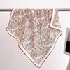 Lenço Quadrado de Lã de Seda Novo Retrô para Mulheres, Lenço Quadrado Quente para Mãe, Decoração de Ano Novo Lenço de Pescoço de Lã de Seda para o Festival da Primavera de 2026