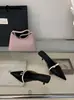 Sandálias de salto alto stiletto bico fino versáteis estilo francês para emagrecer, verão 2026, estilo elegante e suave, modelo popular