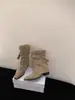 Botines de nicho hasta la mitad de la pantorrilla, sin cordones, estilo retro, punta fina, nuevo modelo 2026, con remache y hebilla de cinturón, versátiles para mujer en otoño