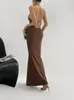 Vestido de tirantes sin espalda estilo 'Hot Girl', Estilo femenino y de deseo puro, Ajustado, Ceñido a la cintura, Sexy vestido de sirena de longitud media