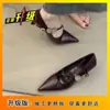 Sapatos de Salto Alto de Tira Única com Fivela Metálica e Bico Fino, Boca Rasa, Novo Estilo Versátil para o Dia a Dia e Noite, Primavera e Outono 2025