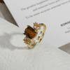 Anillo Vintage de Piedra Ojo de Tigre Estilo Corte para Mujer Verde Dongling Piedra Natural Incrustación Apertura Ajustable Anillo de Lujo Ligero de Término Solar