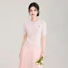 2612506-16 Punto de Aguja Cable de Tres Dimensiones Hilo de Tencel Lino Ultrafino Bordado de Lazo Top de Punto de Manga Corta para Mujer Verano