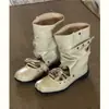 Botas Femininas de Salto Bloco Quadradas com Renda Franzida e Cadarço, Estilo Coreano, Design de Nicho, Novidade 2026, Botas Curtas Versáteis e Modernas