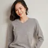 Nuevo Suéter de Punto de Cachemira para Mujer Otoño e Invierno 2026 Cuello en V Clásico Versátil Ajustado Elegante Ropa Interior de Punto