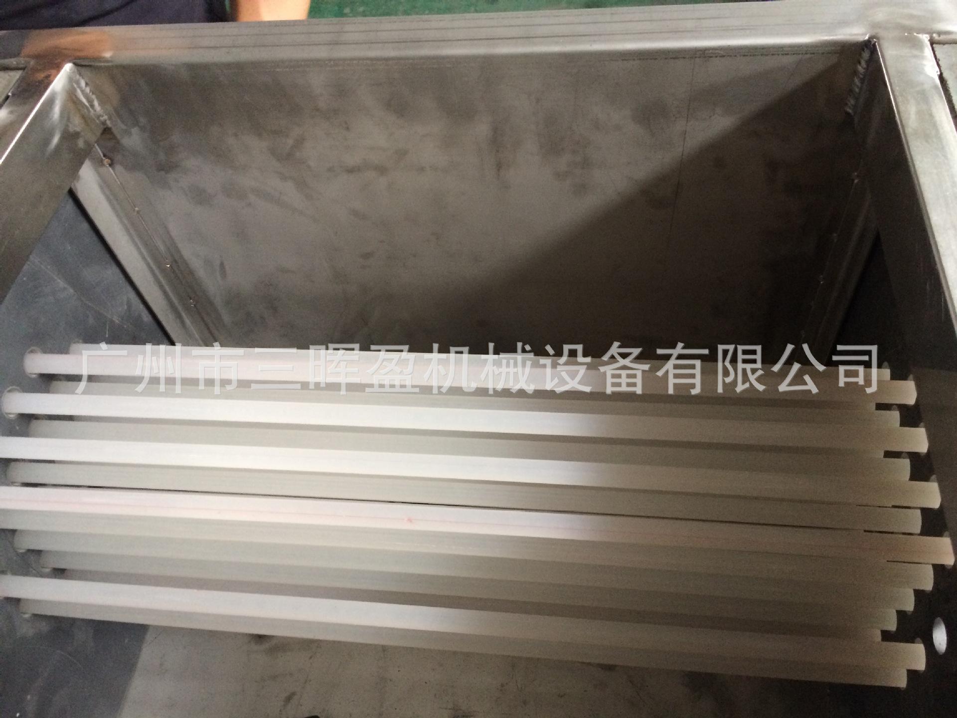 3388161983_1626691741