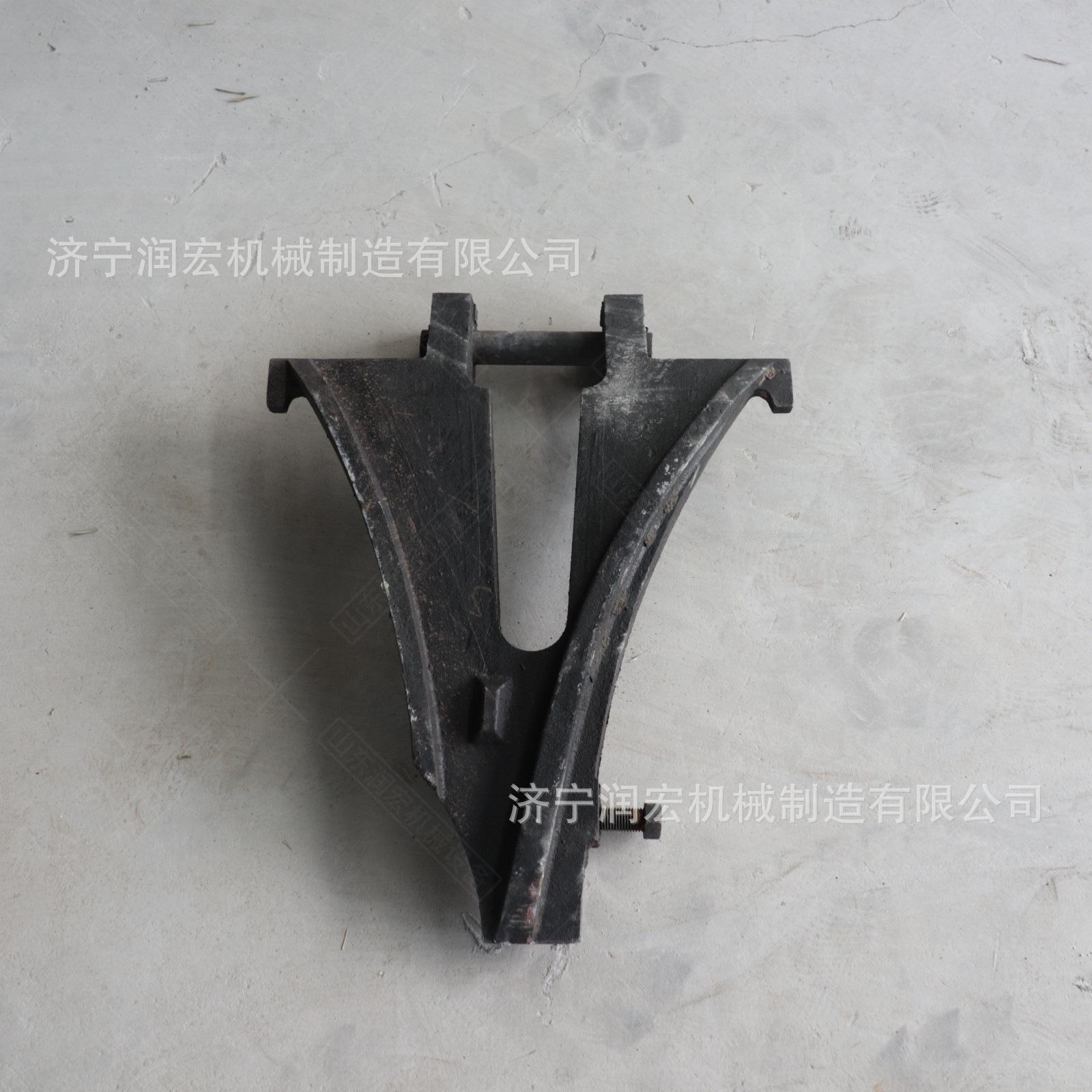 60轨人字形复轨器